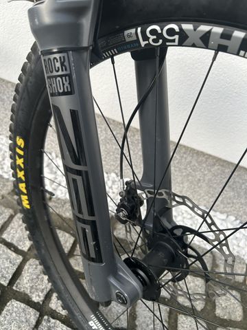 Used YT Industries CAPRA 29 AL Comp 2019 2019 Mountainbike, Light Gray, 29 — image 7 of 9