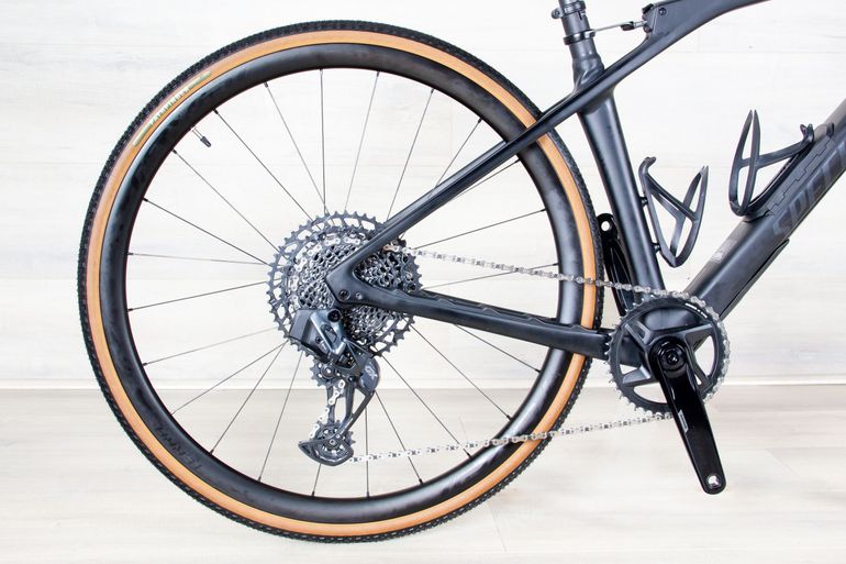 Used Specialized Diverge STR Expert 2023 Road & Gravel, Black — image 3 of 15