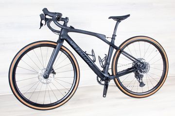Used Specialized Diverge STR Expert 2023 Road & Gravel, Black — image 10 of 15