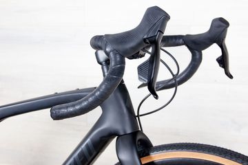 Used Specialized Diverge STR Expert 2023 Road & Gravel, Black — image 7 of 15