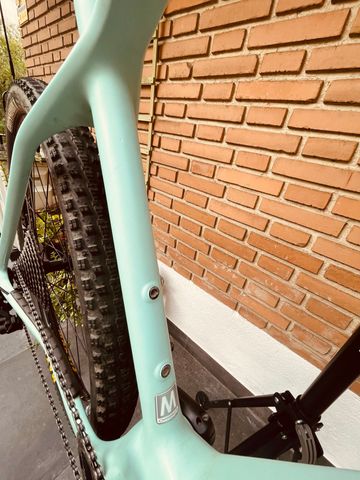 Orbea ALMA M25 2022 2022 Mountainbike de segunda mano, Azul — imagen 10 de 10