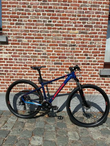 Used Lapierre Custom Other Shimano 2023 Mountainbike, Blue — image 3 of 13
