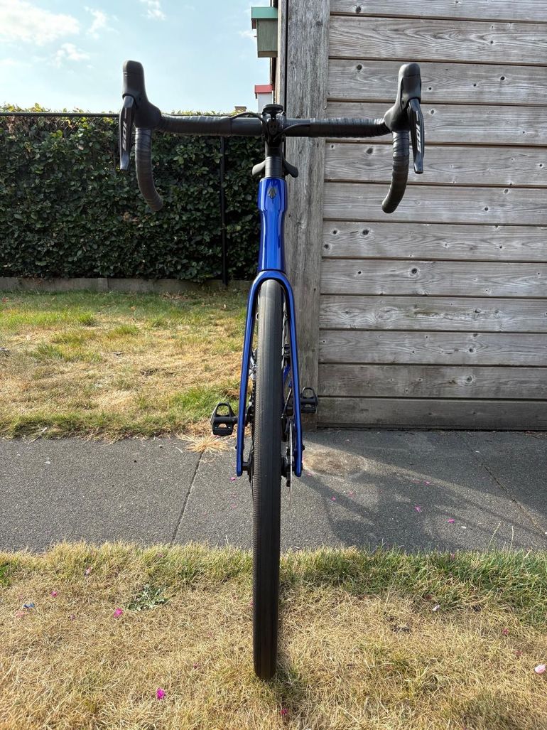 Used Trek Domane Shimano 105 2023 Road & Gravel, Blue — image 6 of 6