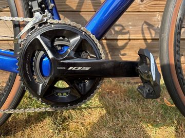 Used Trek Domane Shimano 105 2023 Road & Gravel, Blue — image 4 of 6