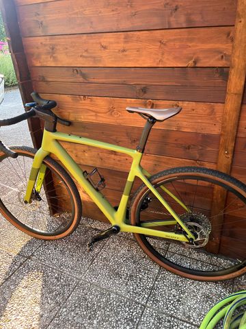 Scott Addict 30 2024 2024 Road & Gravel usato, Verde — immagine 10 di 10