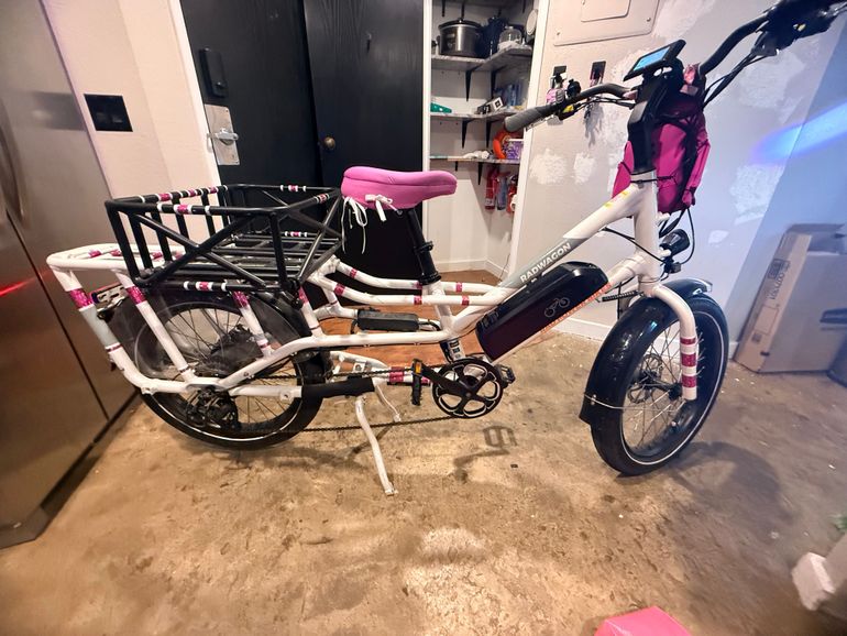 Used Rad Power Bikes RadWagon 4 2021 2021 Urban, White — image 5 of 7