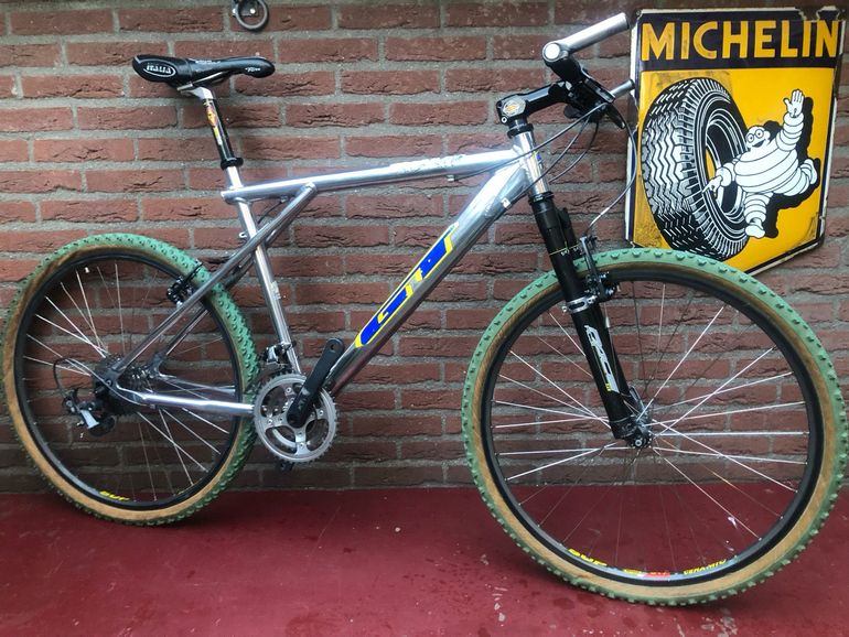 Used Gt Zaskar 1996 Mountainbike, White — image 2 of 10