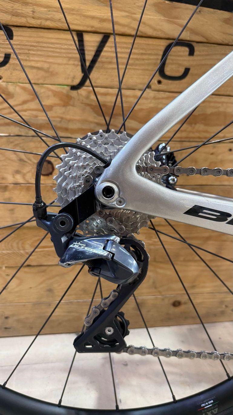Używany BH RS1 Shimano Ultegra 2021 Road & Gravel — zdjęcie 6 z 11
