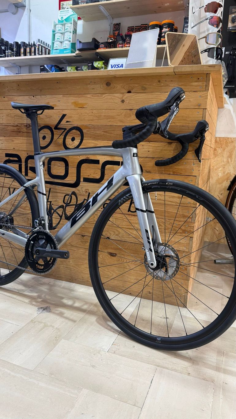 Używany BH RS1 Shimano Ultegra 2021 Road & Gravel — zdjęcie 8 z 11