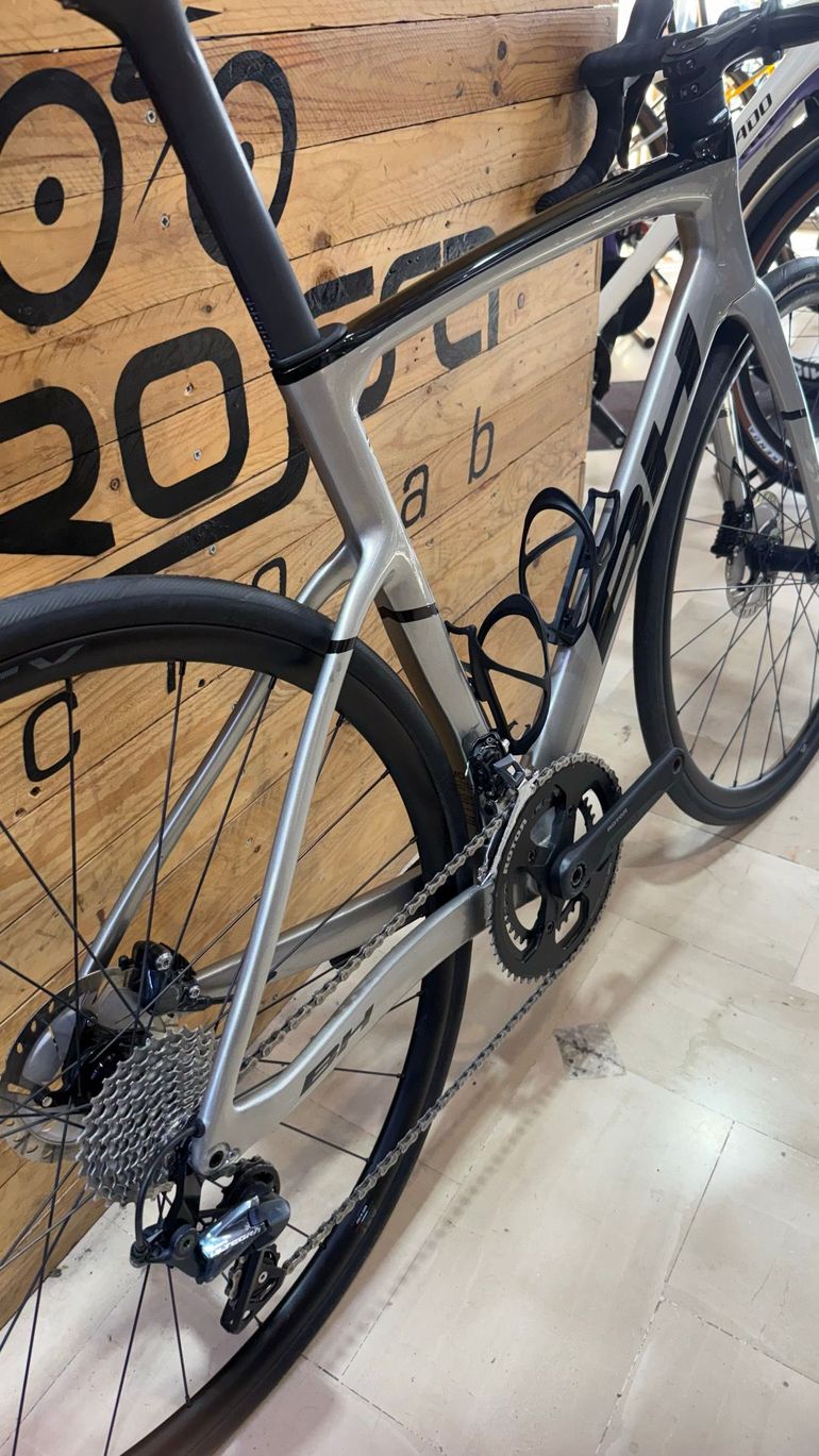 Używany BH RS1 Shimano Ultegra 2021 Road & Gravel — zdjęcie 7 z 11