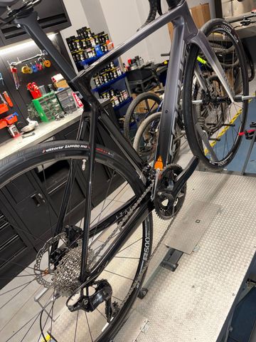 Używany Focus IZALCO MAX 8.7 2026 2026 Road & Gravel — zdjęcie 4 z 5