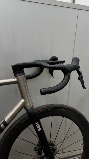 Used Kocmo RR Team Frameset incl. Ultegra Di2 2024 Road & Gravel, Light Gray — image 3 of 3
