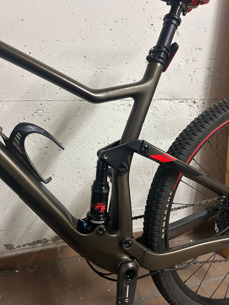 Used Scott Spark 910 2019 2019 Mountainbike, Green, 29 — image 2 of 3