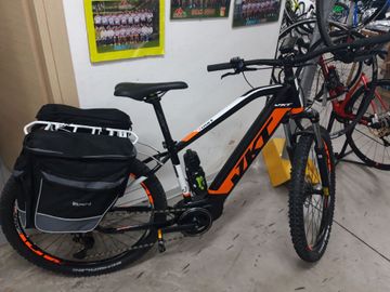 Used VKT Custom Shimano Deore XT 2021 Mountainbike, Red — image 2 of 3