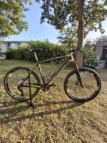 CUBE Mtb 2018 Mountainbike usato, Verde — immagine 1 di 6
