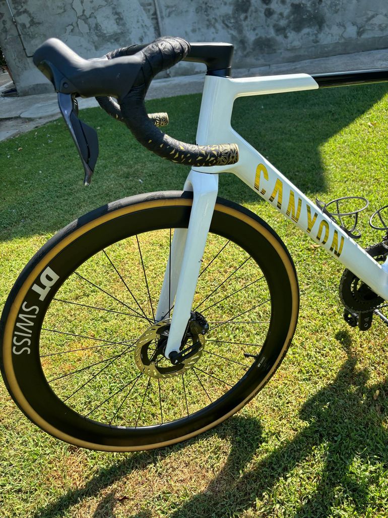Brugt Canyon Ultimate CF SL 8 Aero 2023 2023 Road & Gravel — billede 2 af 15