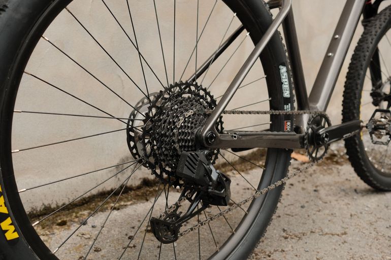 Used Orbea Alma SRAM GX Eagle AXS 2024 Mountainbike, Black — image 3 of 9