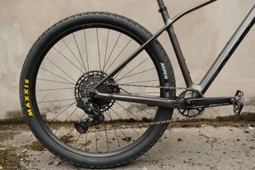 Used Orbea Alma SRAM GX Eagle AXS 2024 Mountainbike, Black — image 4 of 9