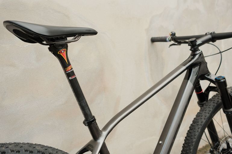 Used Orbea Alma SRAM GX Eagle AXS 2024 Mountainbike, Black — image 9 of 9