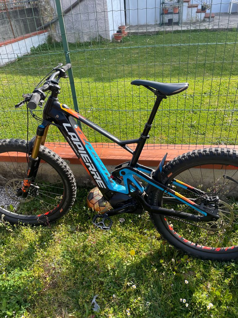 Lapierre Overvolt GLP 2 Team 2021 2021 Mountainbike usato, Nero — immagine 5 di 7