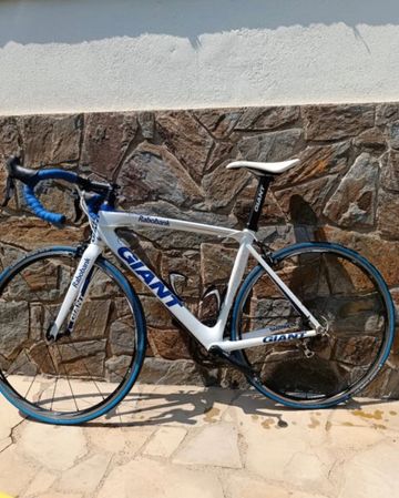Used Giant Tcr Shimano 105 2012 Road & Gravel, White — image 2 of 4