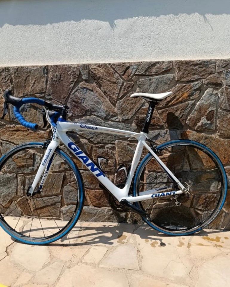 Used Giant Tcr Shimano 105 2012 Road & Gravel, White — image 2 of 4
