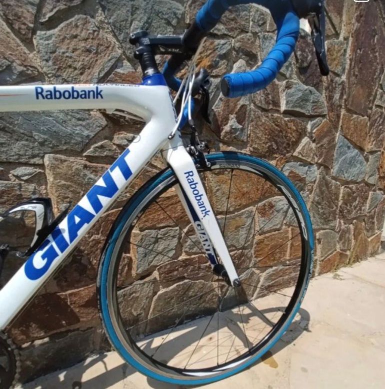 Used Giant Tcr Shimano 105 2012 Road & Gravel, White — image 4 of 4