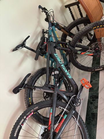 Tweedehands Santa Cruz Hightower C S 2017 2017 Mountainbike — afbeelding 4 van 4