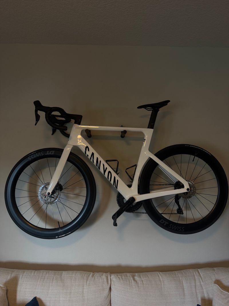 Used Canyon Aeroad CF SLX 7 Di2 2027 2027 Road & Gravel