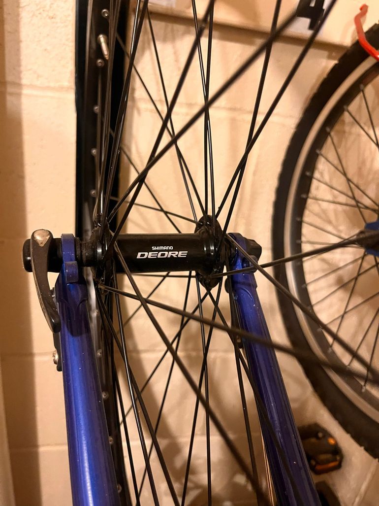 Used Fuji Touring 2020 2020 Road & Gravel, Blue — image 9 of 13