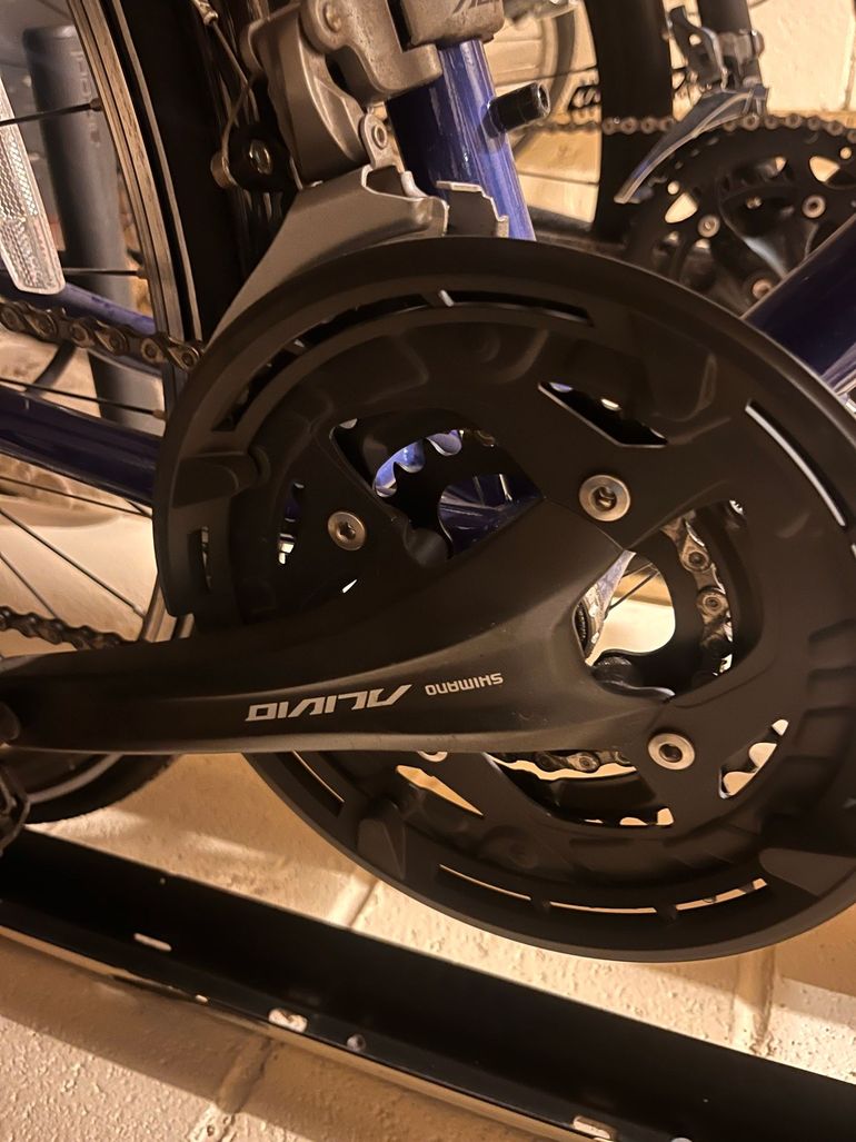 Used Fuji Touring 2020 2020 Road & Gravel, Blue — image 8 of 13