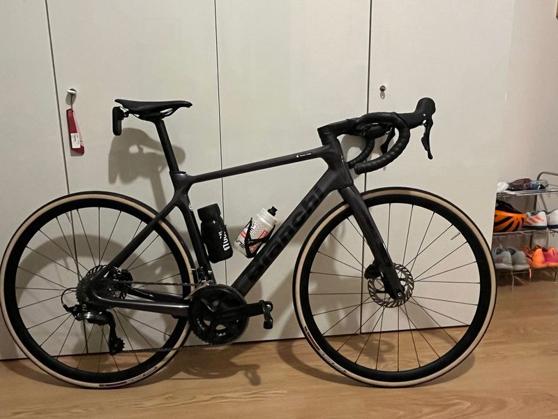 Used Bianchi Infinito 105 2024 2024 Road & Gravel