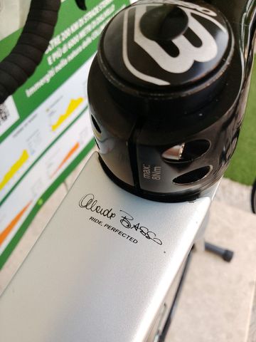 Used Basso Diamante SRAM Force eTap AXS 2024 Road & Gravel, Light Gray — image 9 of 10