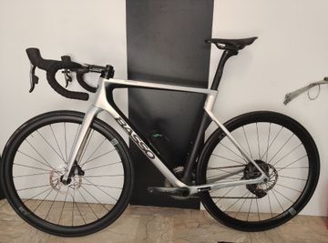Basso Diamante SRAM Force eTap AXS 2024 Road & Gravel d'occasion — image 2 sur 7