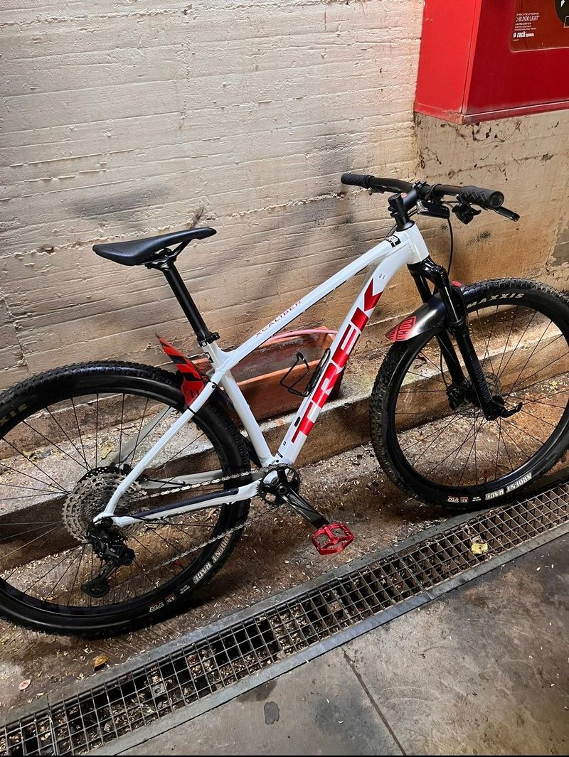 Brugt Trek X-Caliber 9 2023 2023 MTB