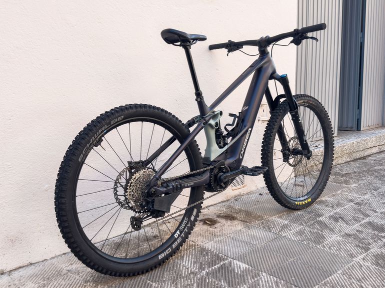 Orbea Wild H10 2026 2026 Mountainbike de segunda mano, Morado — imagen 2 de 4