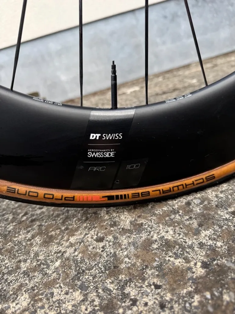 Canyon Speedmax CFR Disc LTD 2023 2023 Road & Gravel d'occasion — image 4 sur 7