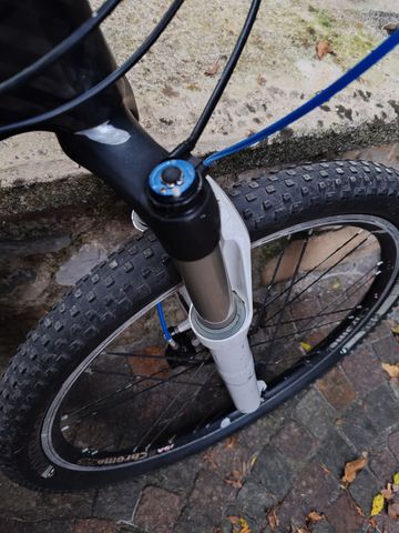Used Zenit 2020 Mountainbike, White — image 3 of 4