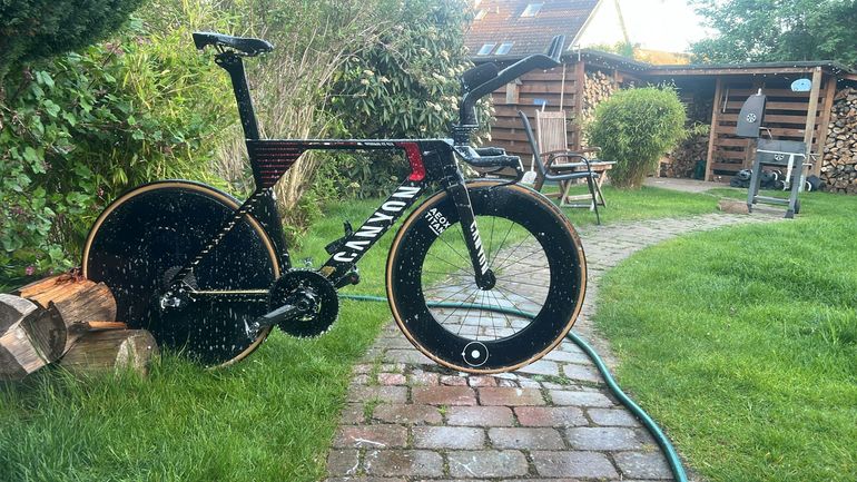 Canyon Speedmax SRAM Red eTap AXS 2018 Road & Gravel d'occasion — image 3 sur 11