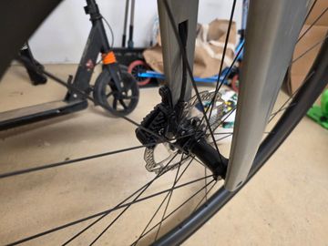 Gebrauchtes Focus PARALANE 8.7 2024 2024 Road & Gravel, Hellgrau — Bild 6 von 8