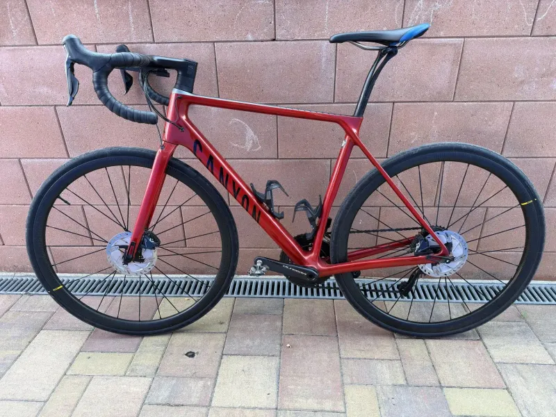 Canyon Endurace CF SL Disc 8.0 Aero Di2 2019 2019 Road & Gravel d'occasion