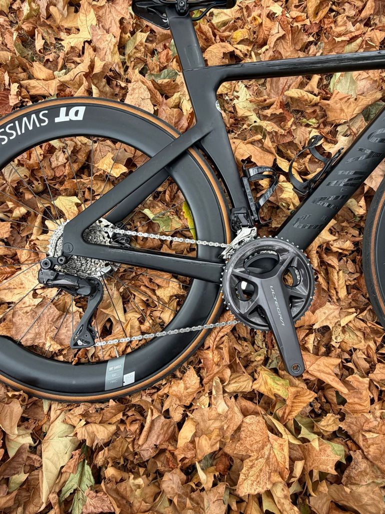 Brugt Canyon Aeroad CF SLX 8 Disc Di2 2023 2023 Road & Gravel — billede 3 af 9