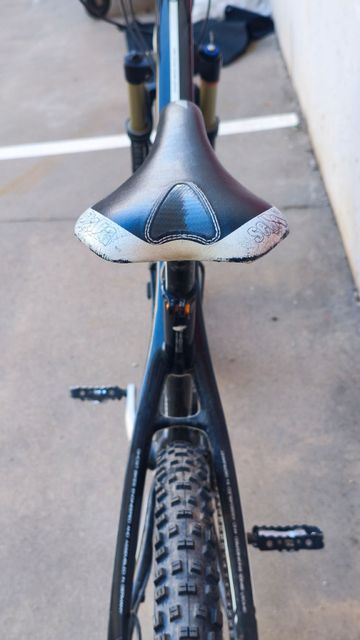 Used Ghost HTX Shimano Deore XT 2012 Mountainbike, Black — image 10 of 13