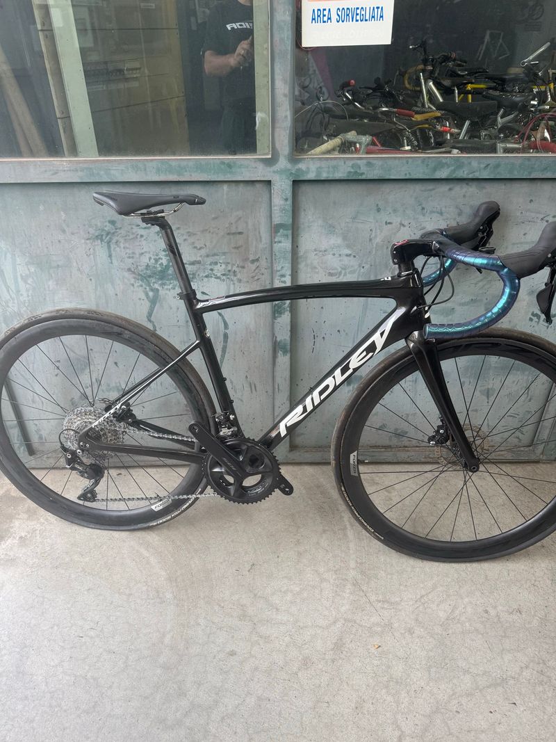 Used Ridley Fenix Disc - Shimano 105 - 2x12 2023 2023 Road & Gravel