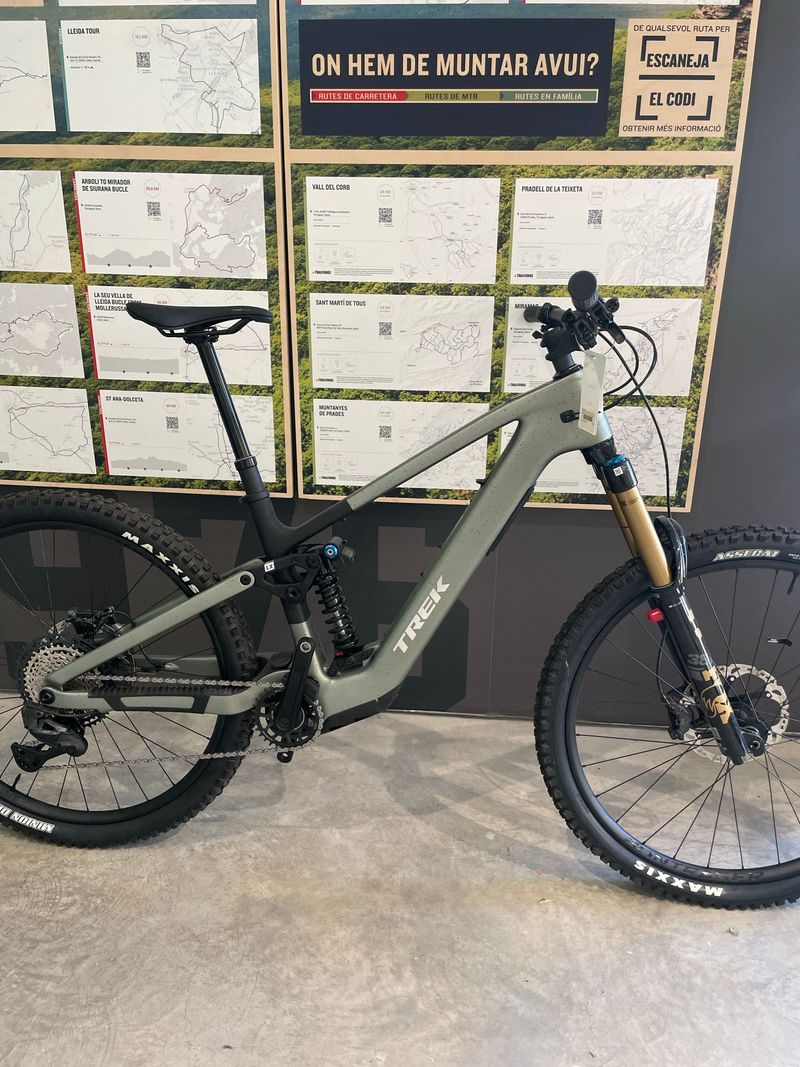 Použité Trek Fuel+ LX 9.8 XT Di2 Gen 2 2026 2026 MTB