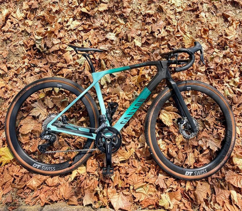 Canyon Grail CF SLX 8 Di2 2023 2023 Road & Gravel d'occasion