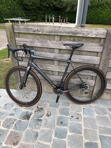 Cannondale Synapse Carbon 105 2021 2021 Road & Gravel d'occasion — image 2 sur 11