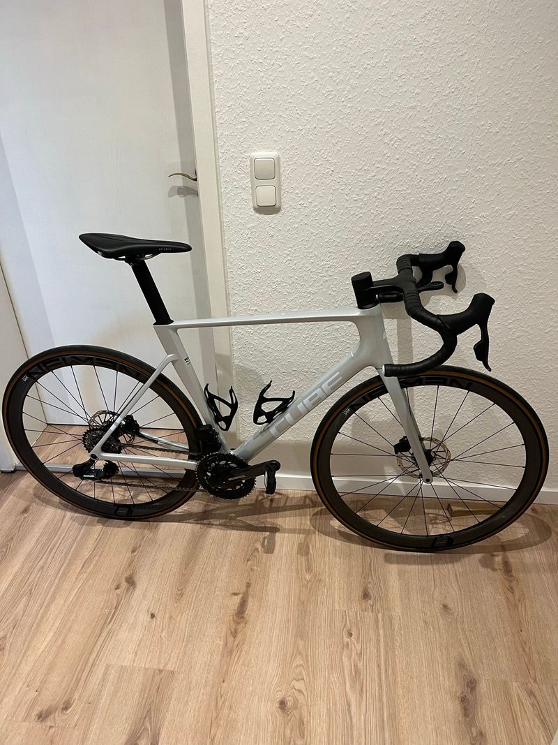 Used CUBE LITENING AIR C:68X, PRO 2025 2025 Road & Gravel