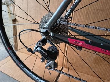 Używany Vector Axis 2019 2019 Road & Gravel — zdjęcie 4 z 21