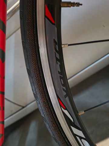 Używany Vector Axis 2019 2019 Road & Gravel — zdjęcie 7 z 21